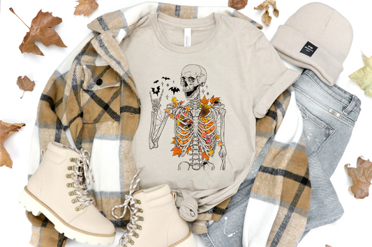 FALL SKELETON GRAPHIC TEE