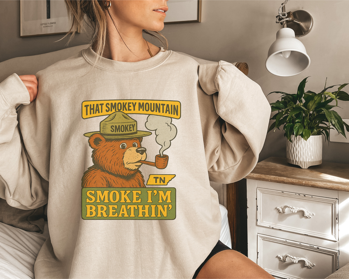 THAT SMOKEY MOUNTAIN MORGAN WALLEN TN CREW NECK SWEATSHIRT