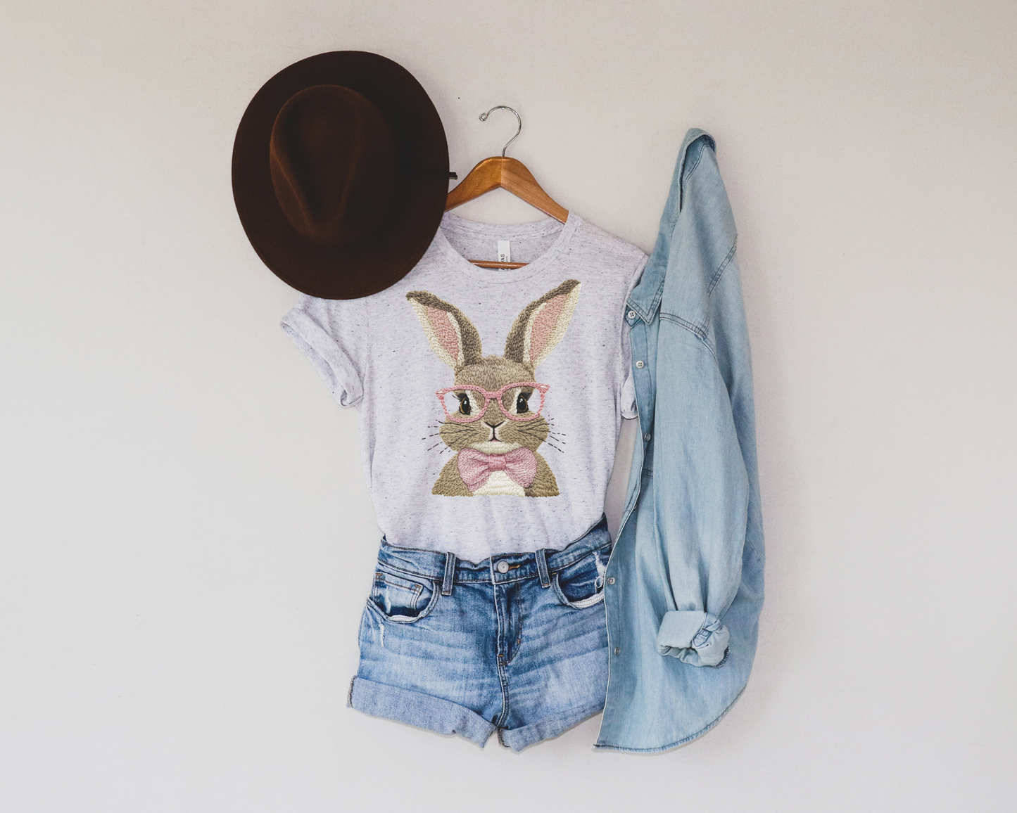 FAUX EMBROIDERED EASTER BUNNY GRAPHIC TEE