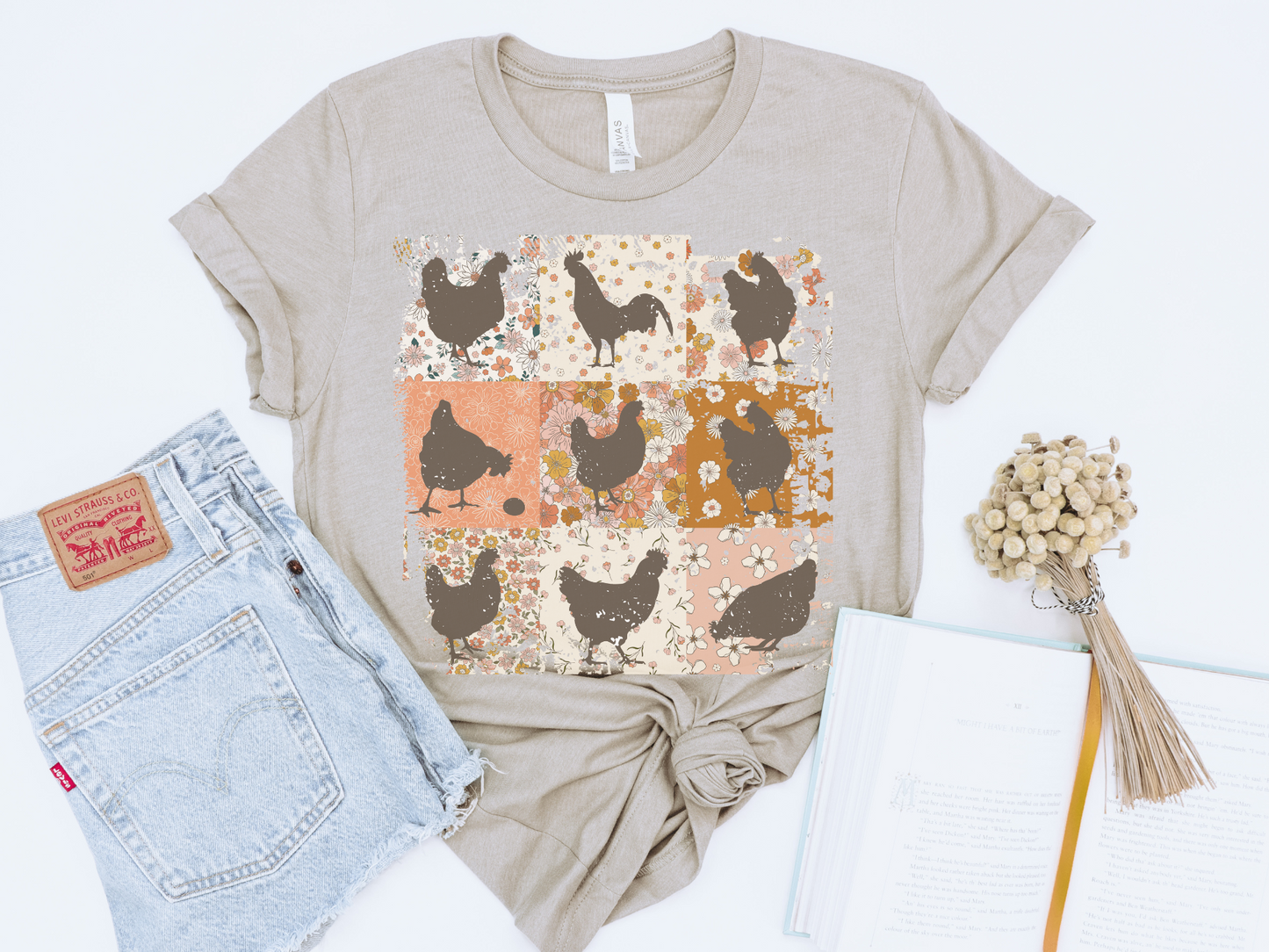 RETRO CHICKEN QUILT GRAPHIC TEE